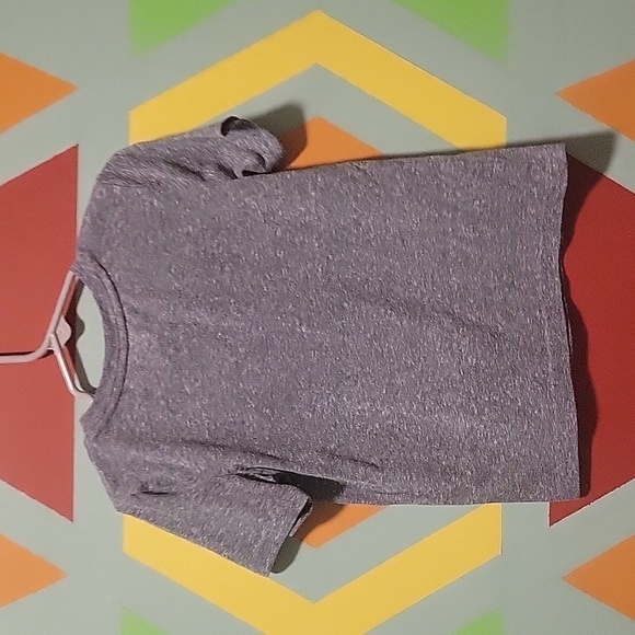 Disney Jumping Bean Boys Red white  Blue Mickey Mouse Short Sleeve Shirt Size 5T - Picture 3 of 5